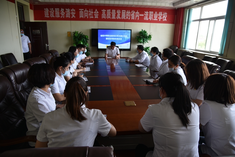 潞安職業技術學院學生(shēng)風采